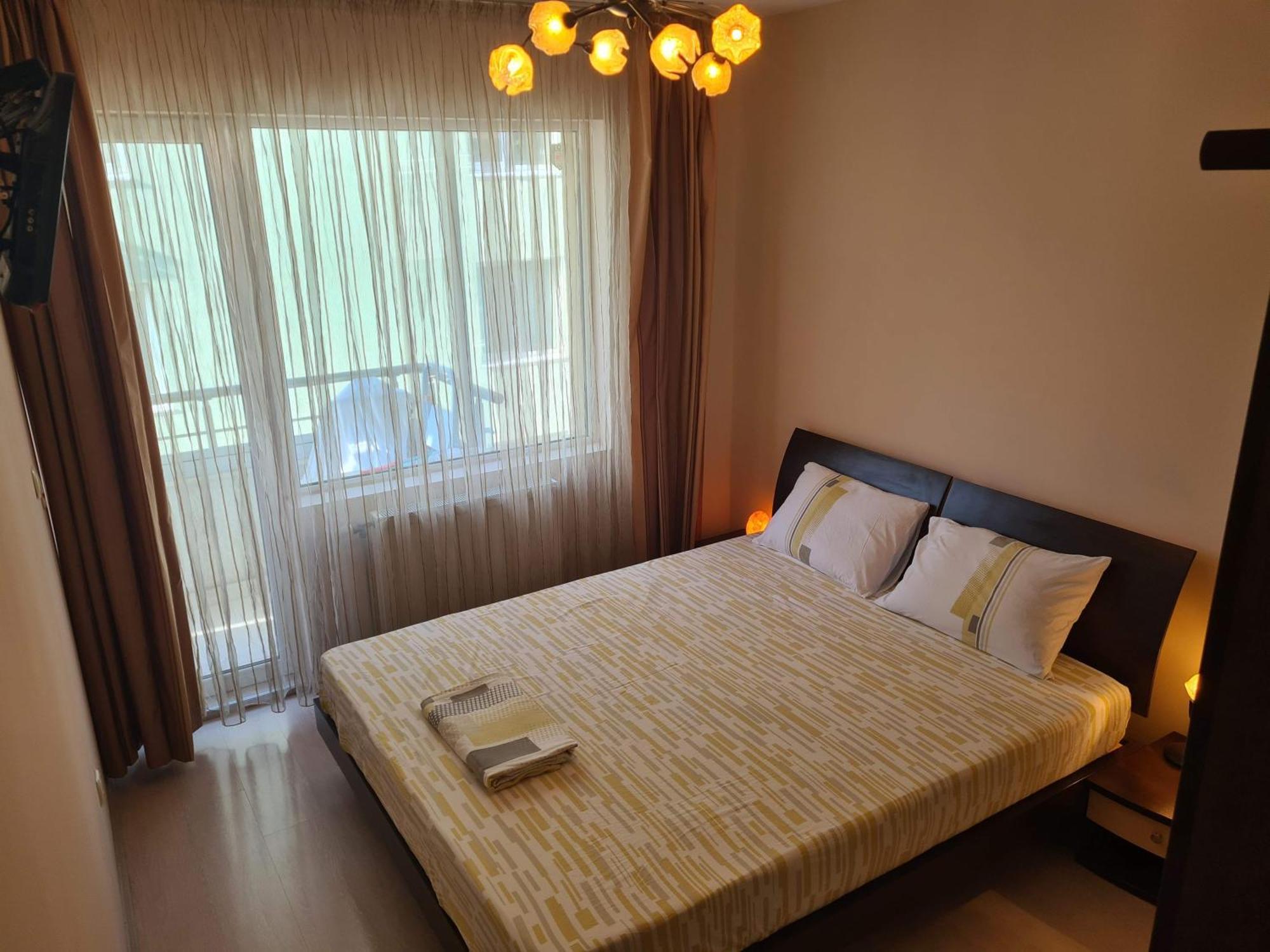 Apartment Spacious 2 Bedroom