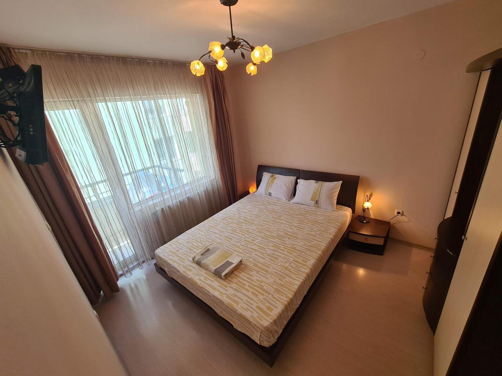 Apartment Spacious 2 Bedroom Sofia