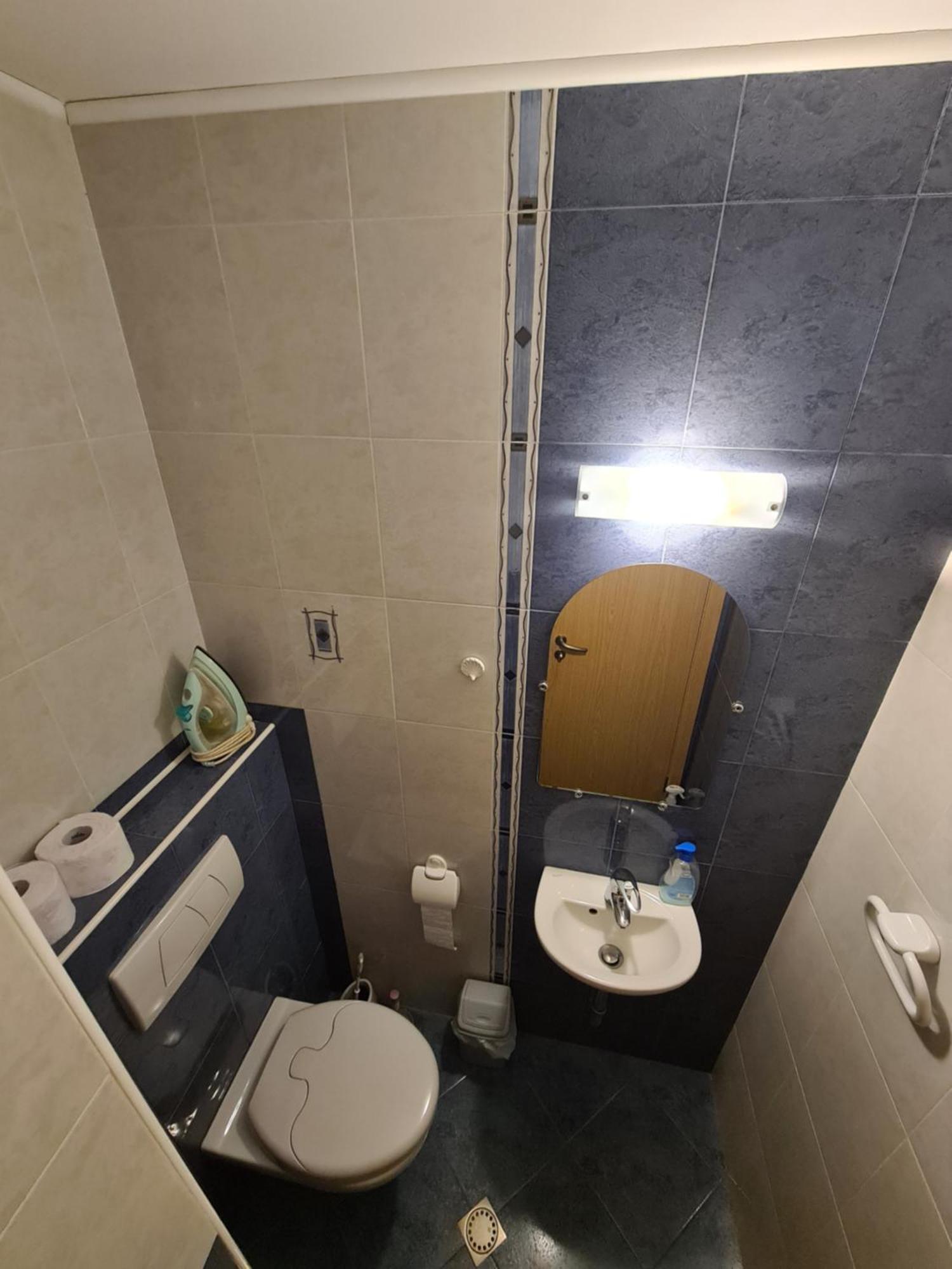 Spacious 2 Bedroom